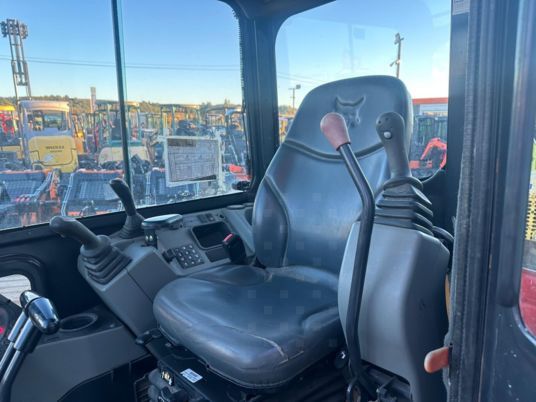 2016 Bobcat E35 Mini Excavator