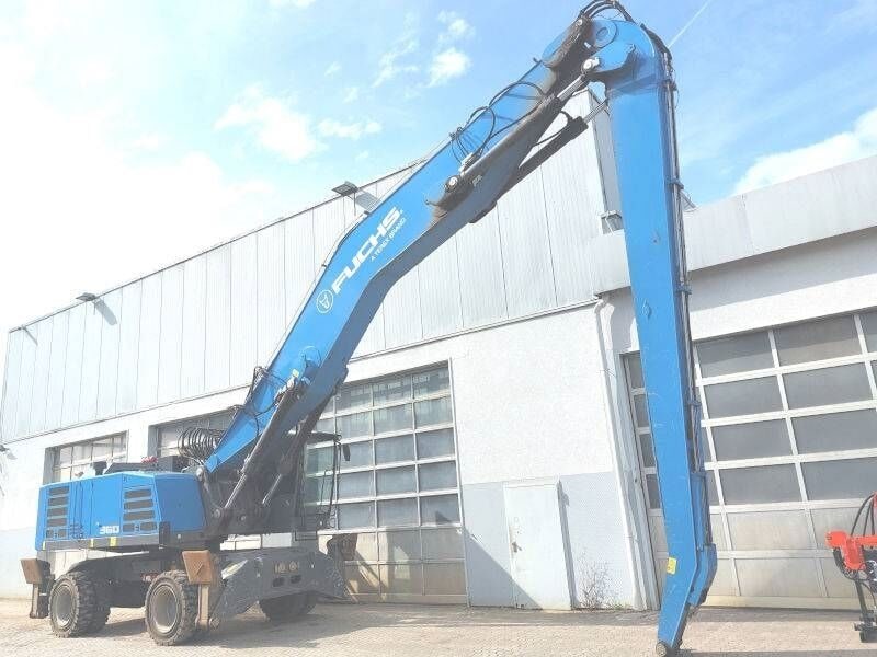 2020 Fuchs MHL360 F Material Handler