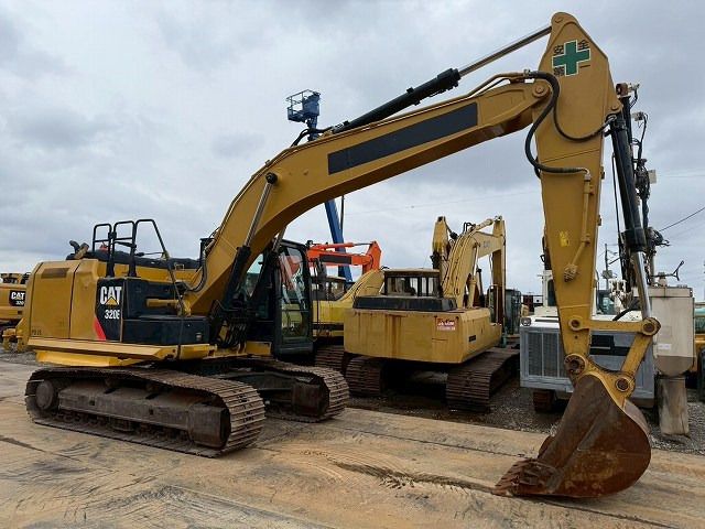 2016 Caterpillar 320E Crawler Excavator