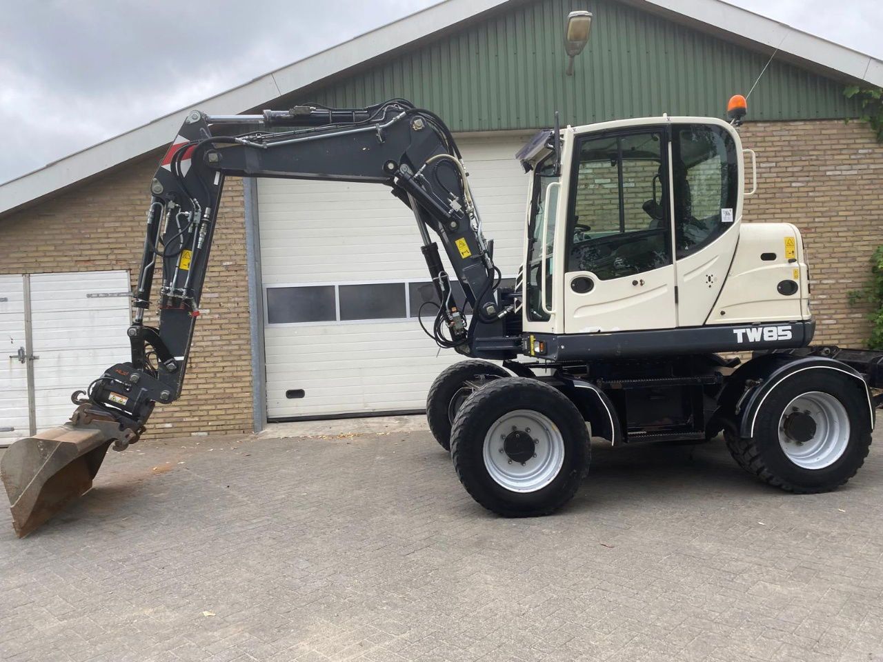 2015 Terex TW85 Wheel Excavator
