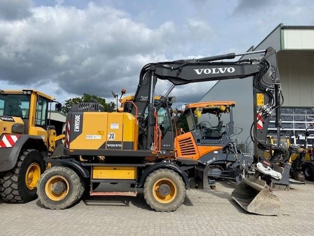 2019 Volvo EWR150E Wheel Excavator