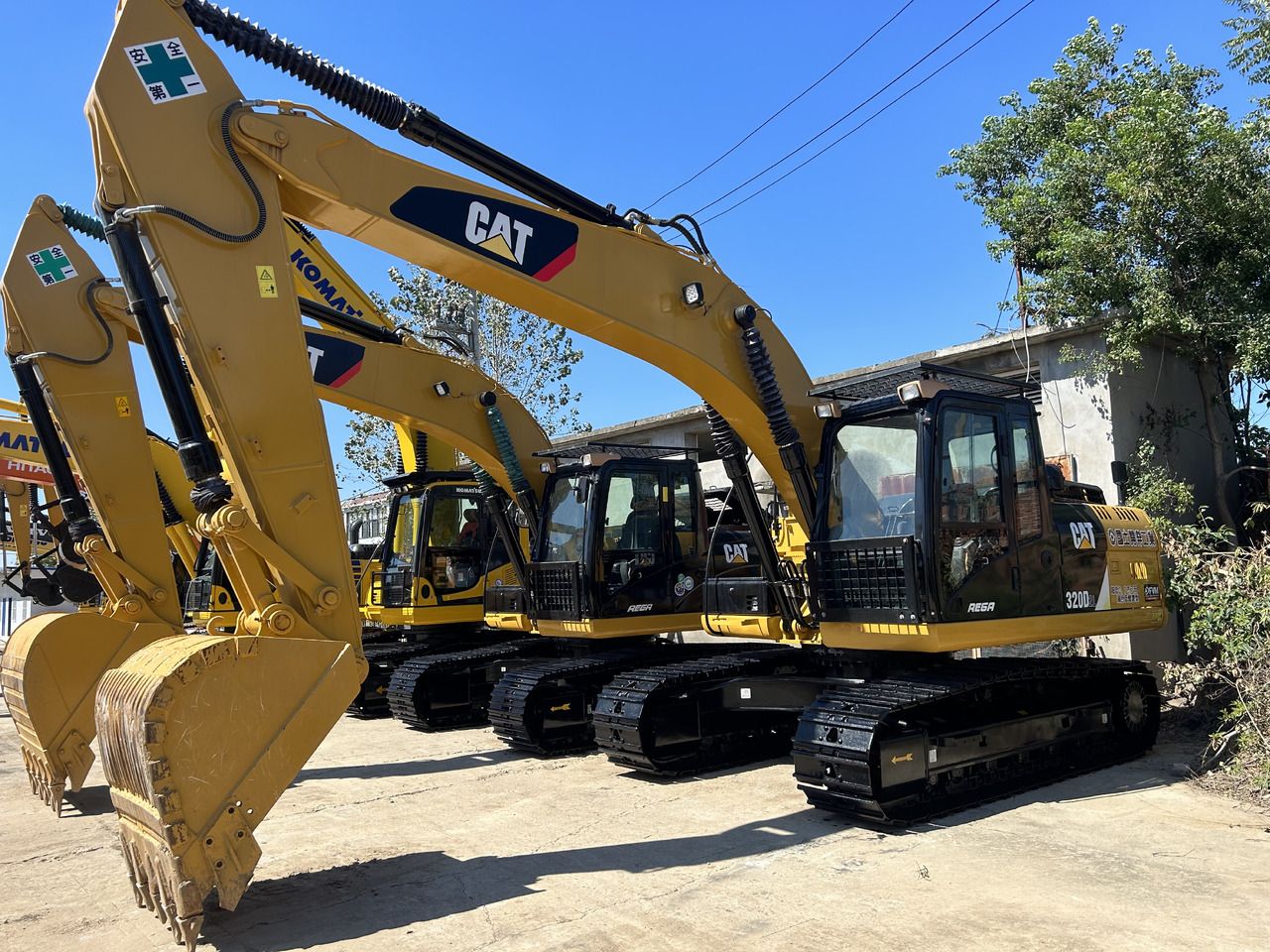 2025 Caterpillar 320D2 Crawler Excavator