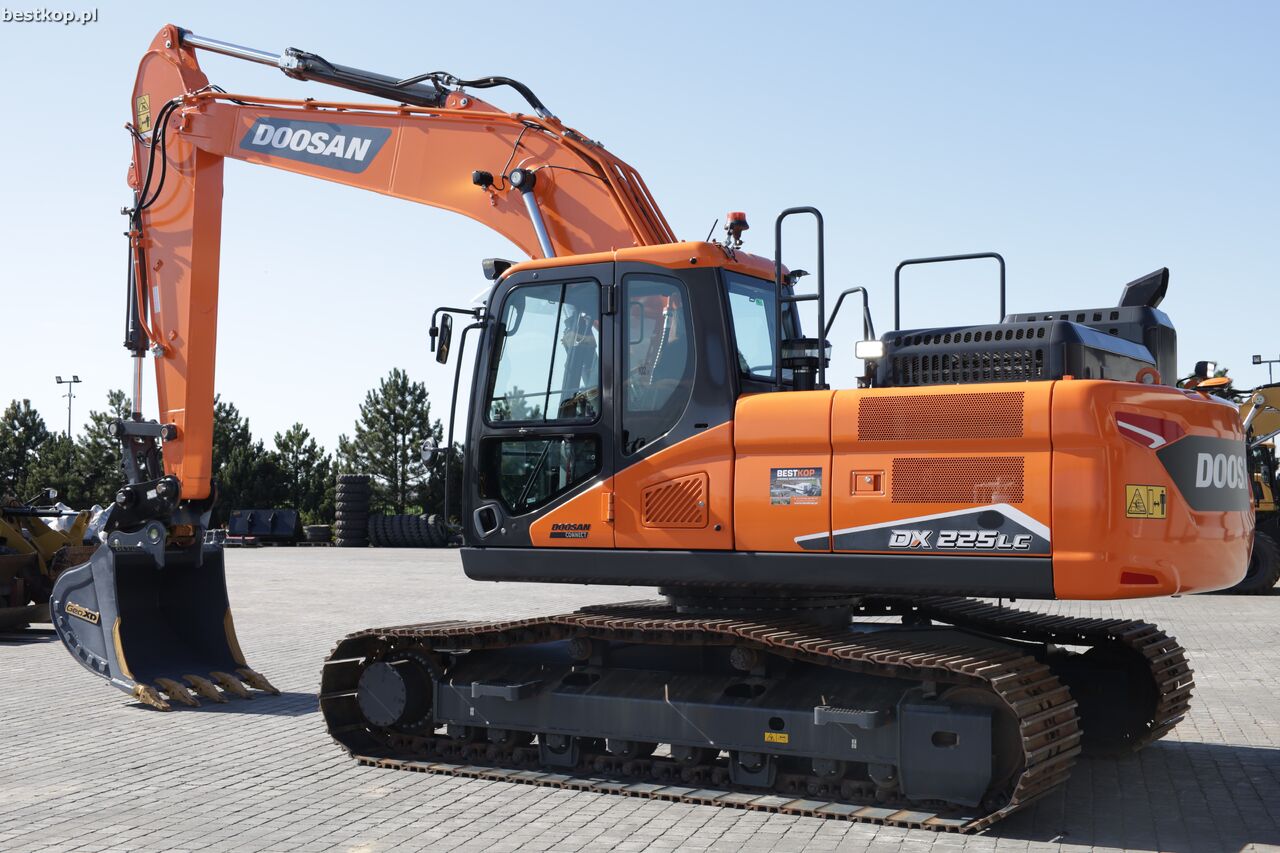 2022 Doosan DX225LC-7 Crawler Excavator
