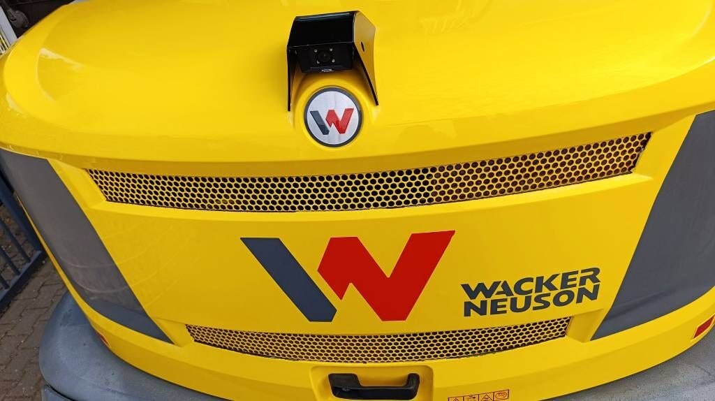 2021 Wacker Neuson ET90 Mini Excavator