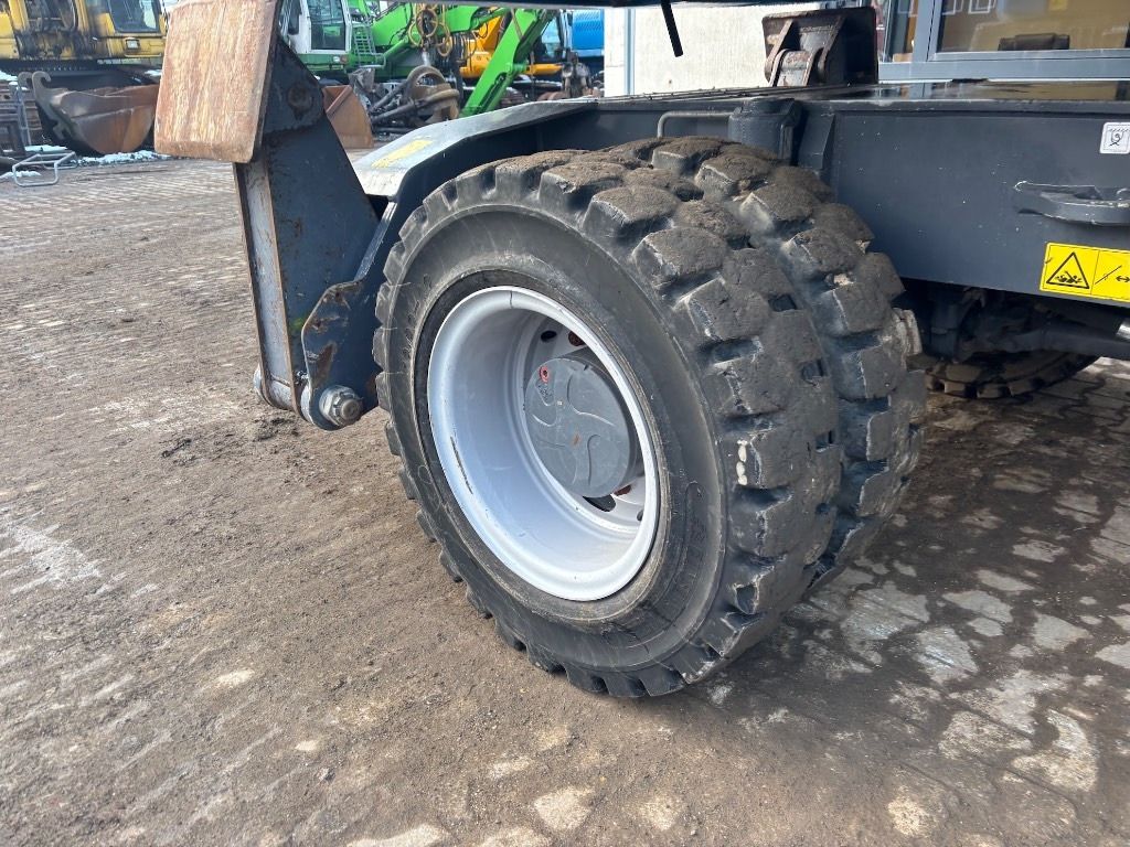 2022 Fuchs MHL331F Material Handler