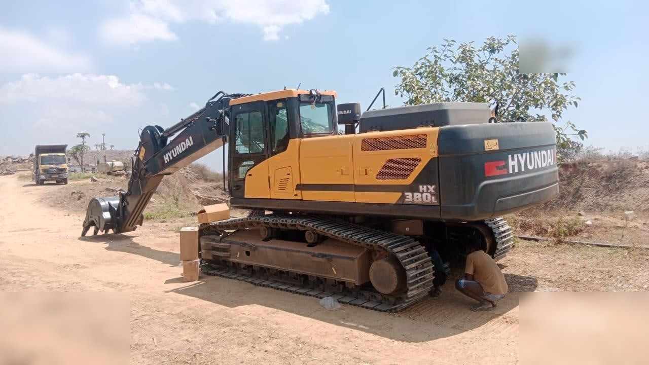 2026 Hyundai HX380L Crawler Excavator