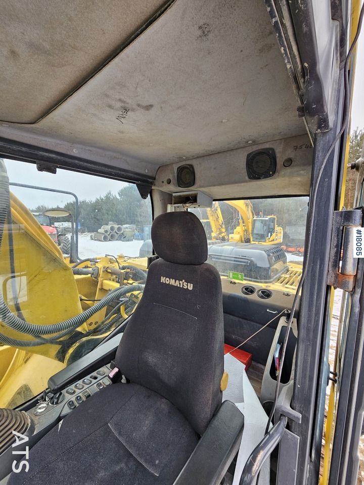 2011 Komatsu PC210LC-8 Crawler Excavator