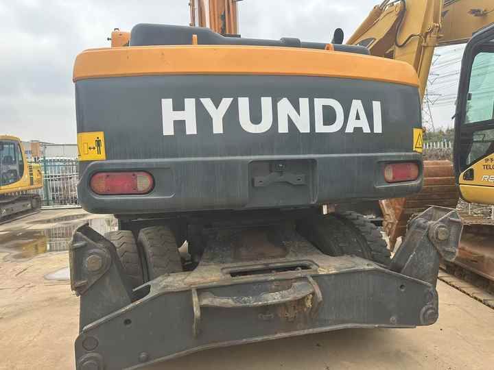 2023 Hyundai 210-9 Crawler Excavator