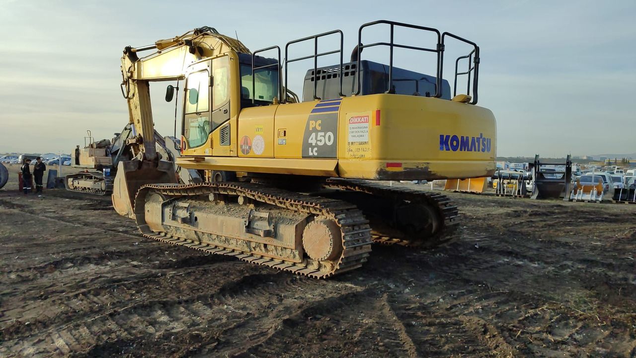 2022 Komatsu PC450 Crawler Excavator