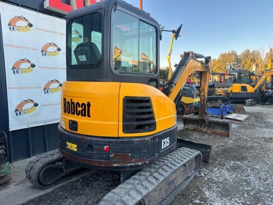 2016 Bobcat E35 Mini Excavator