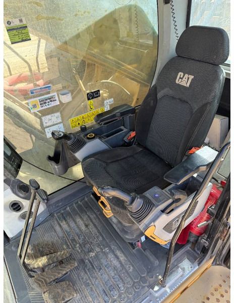 2022 Caterpillar 395 Crawler Excavator