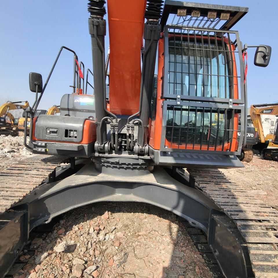 Doosan DX300LC-9C Crawler Excavator