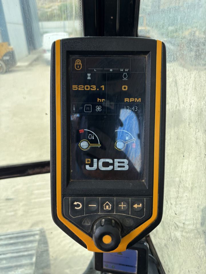 2015 JCB JS220LC Crawler Excavator