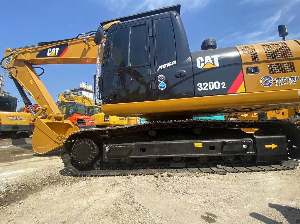 2020 Caterpillar 320D2 Mini Excavator