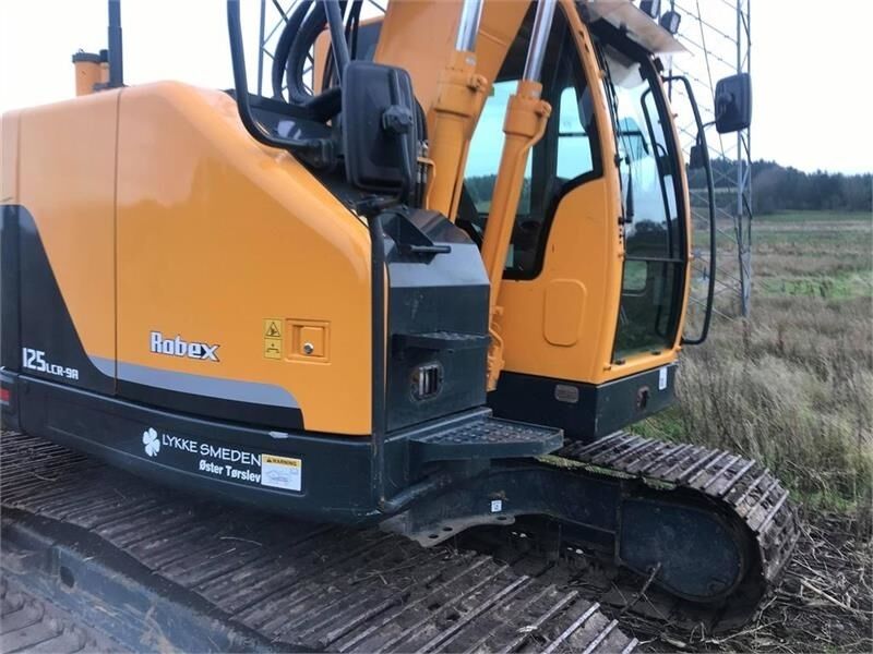 2015 Hyundai R125LCR-9A Crawler Excavator