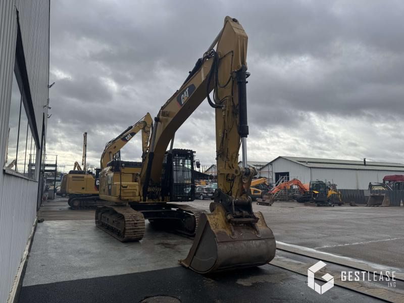 2019 Caterpillar 330FLN Crawler Excavator