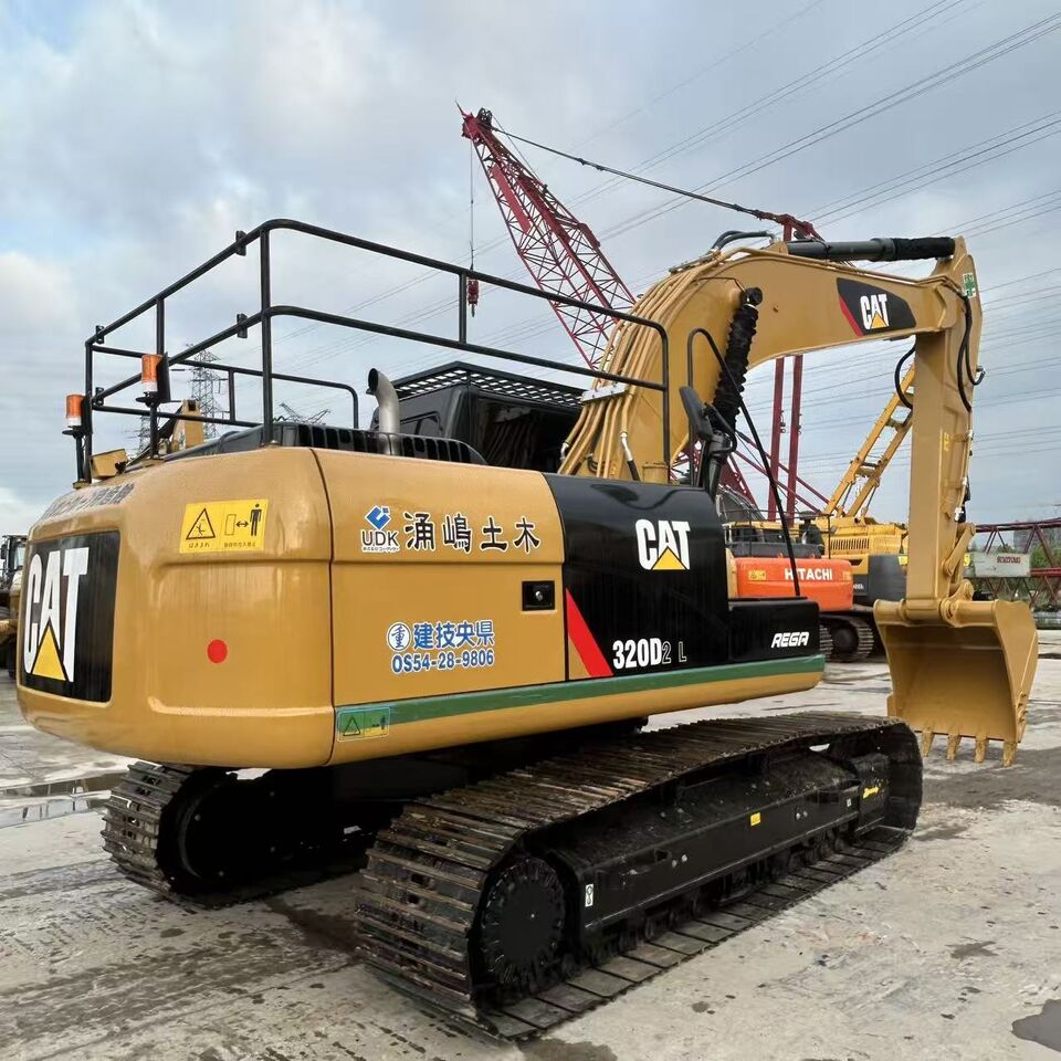 2018 Caterpillar 320D2 Crawler Excavator