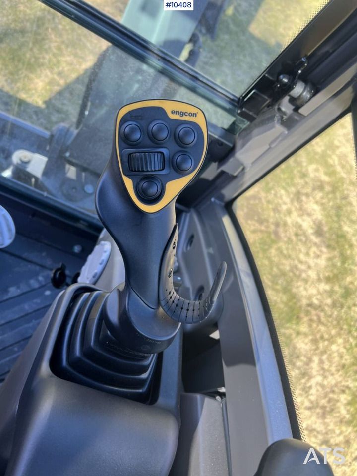 2025 Volvo ECR25D Mini Excavator