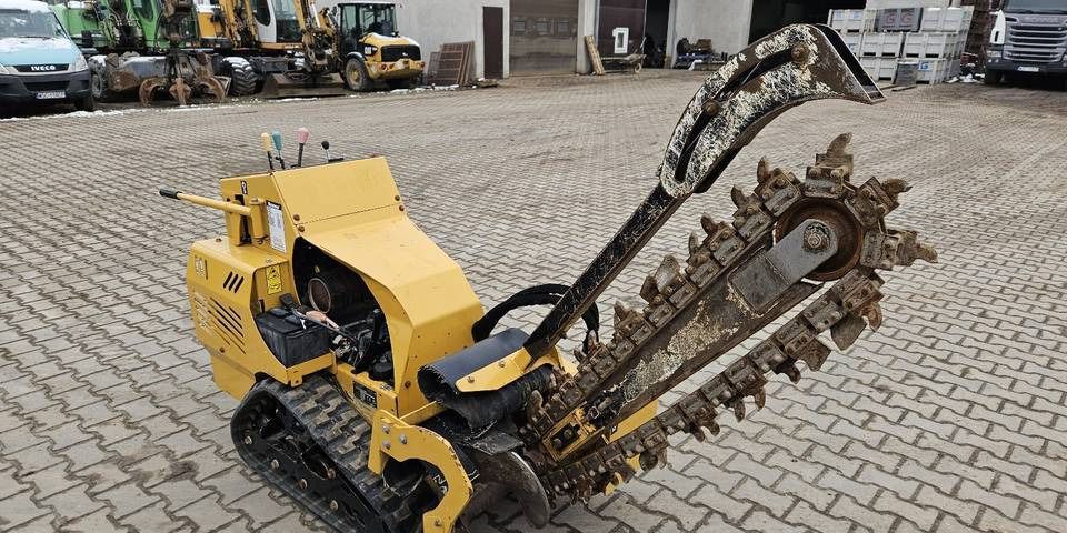 2022 Ditch Witch RTX250 Crawler Excavator