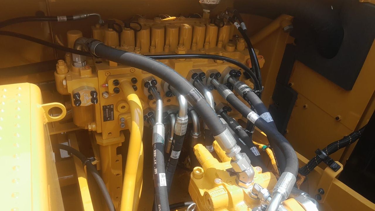 2026 Caterpillar 324 Crawler Excavator