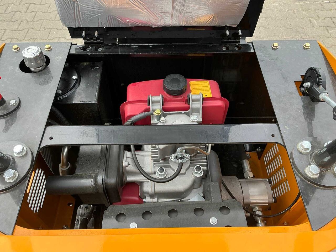 JPC HT-12 Mini Excavator