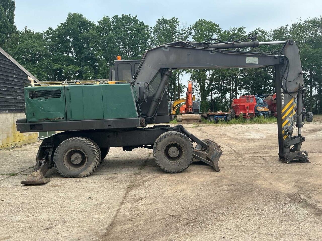 1998 Volvo EW200 Wheel Excavator
