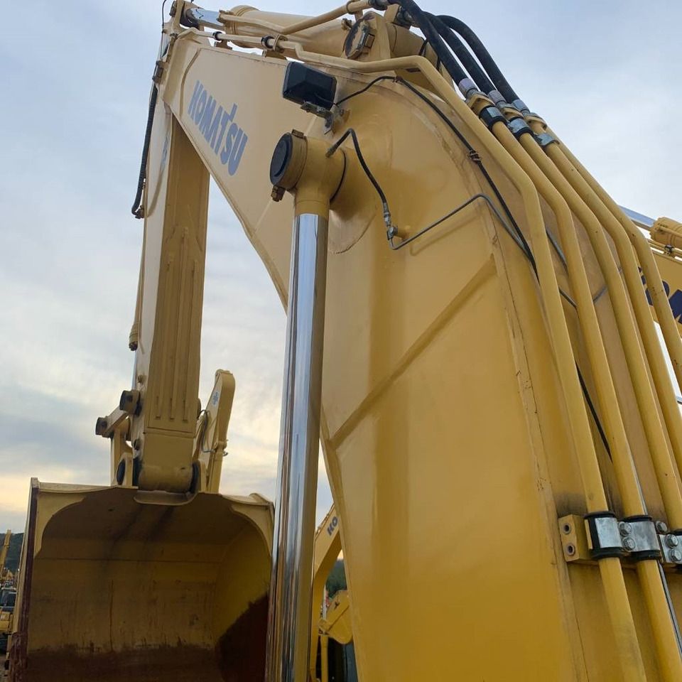 2023 Komatsu PC450-8 Crawler Excavator