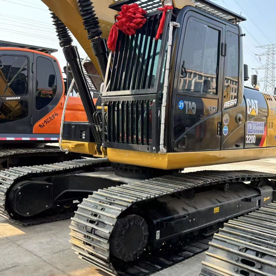 2023 Caterpillar 320D Crawler Excavator