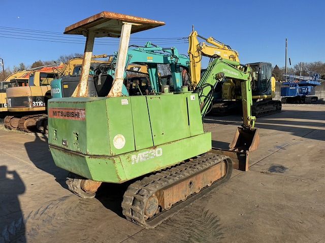Mitsubishi ME30 Mini Excavator