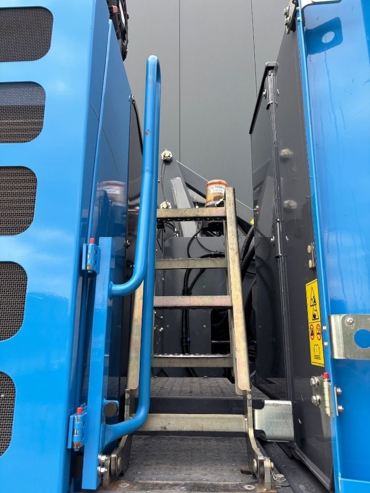2022 Fuchs MHL350F Material Handler