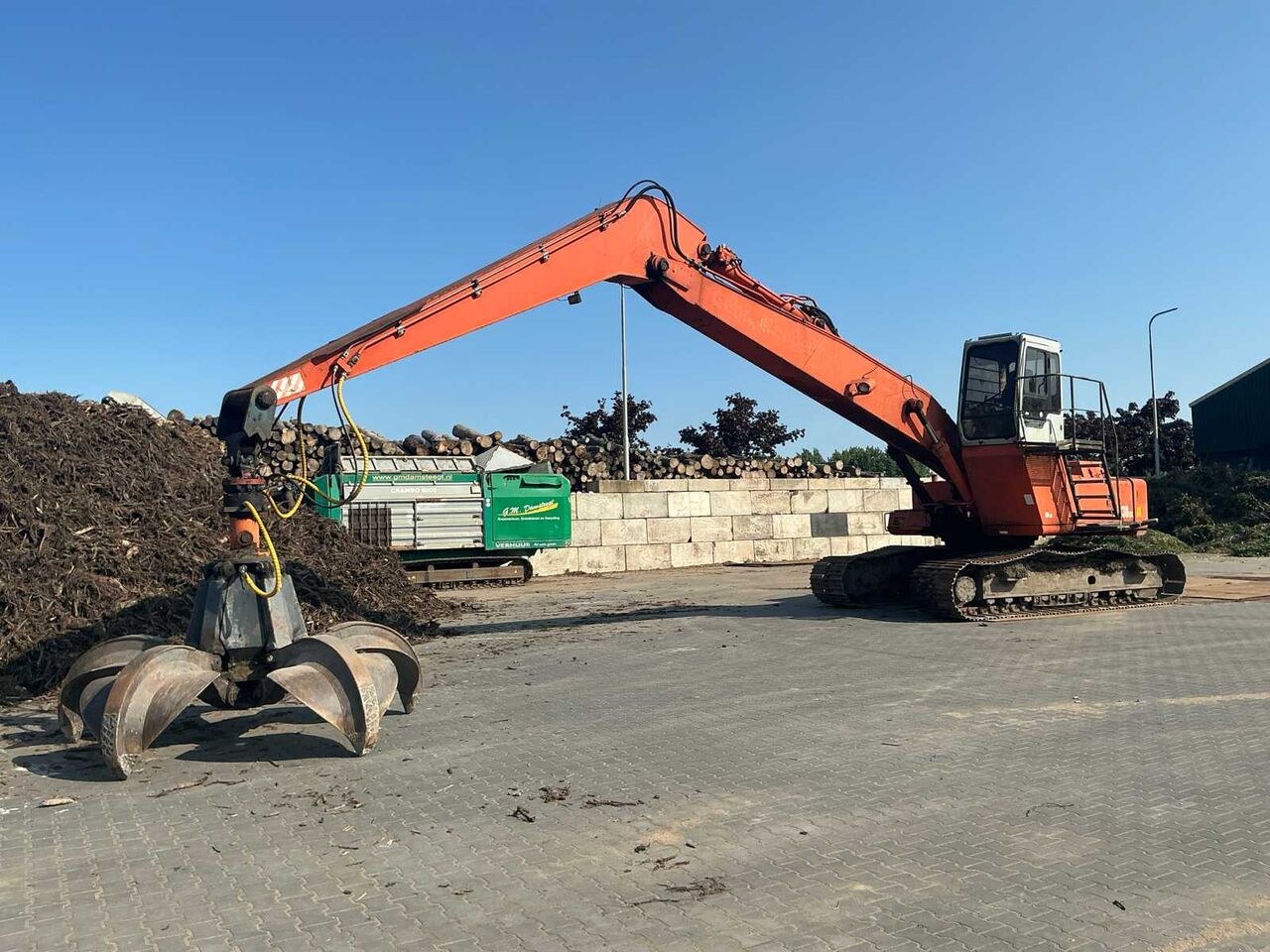 1996 Hitachi FH330LC3 Crawler Excavator