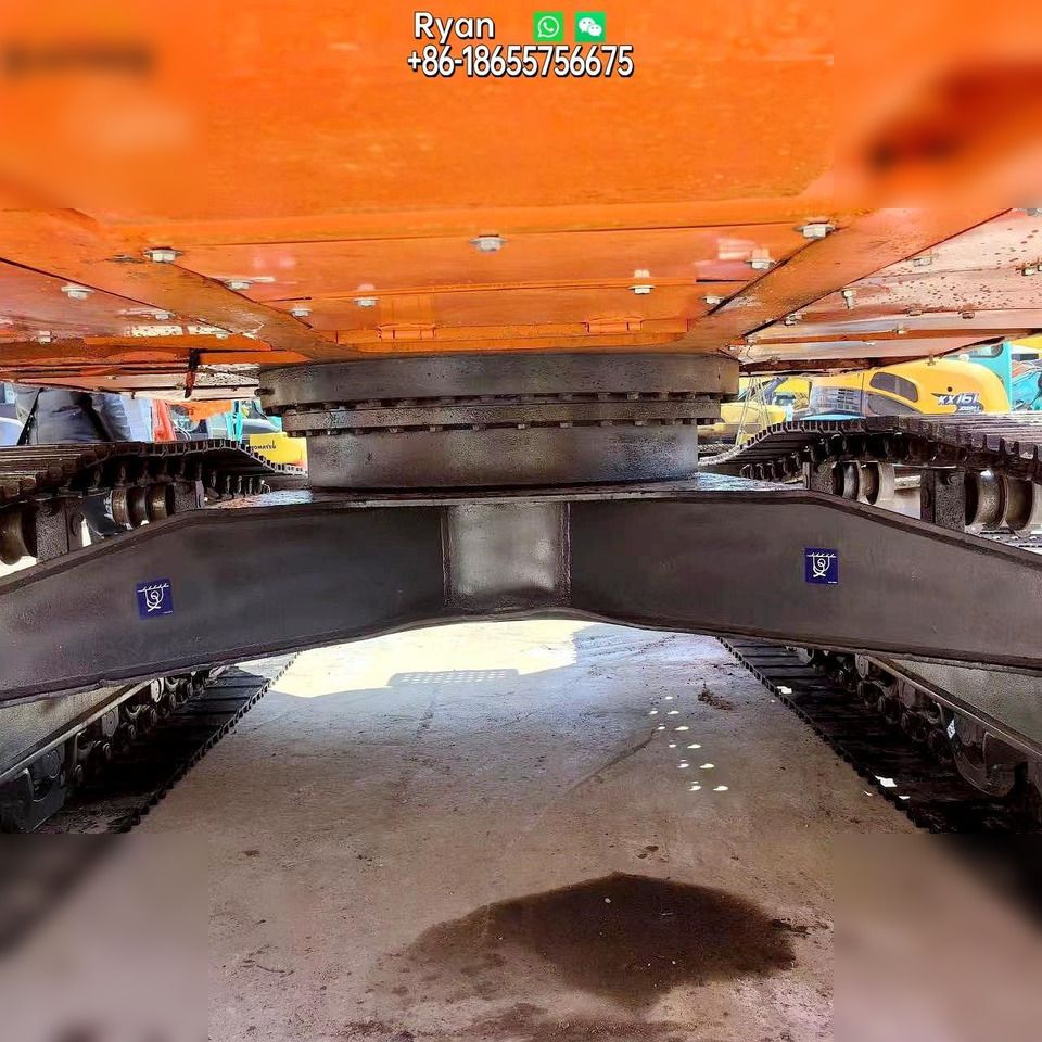 2020 Doosan DX225LC Crawler Excavator