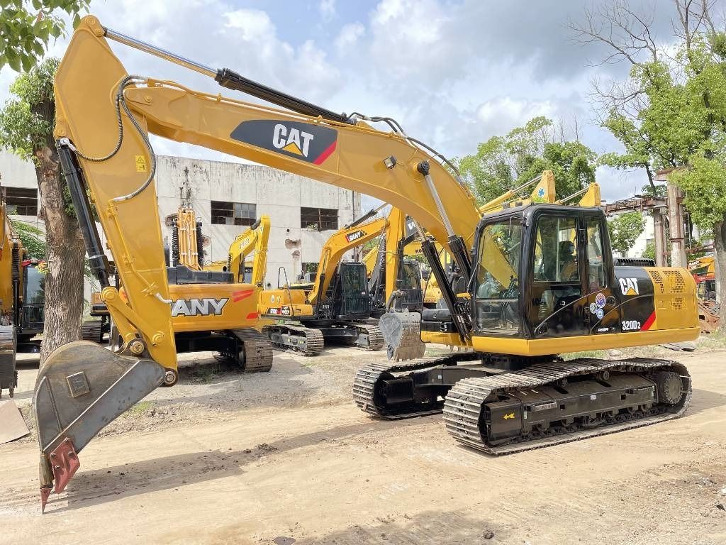 2023 Caterpillar 320D Crawler Excavator