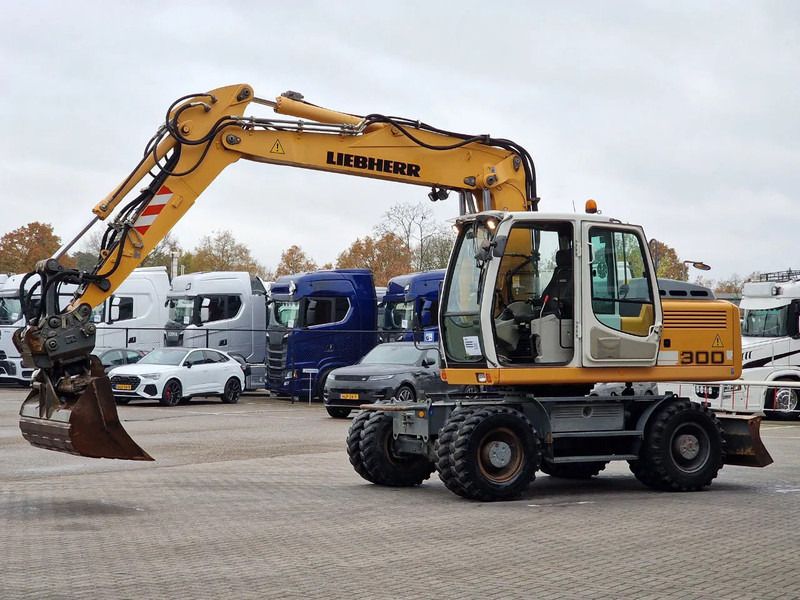 2009 Liebherr A900C Wheel Excavator