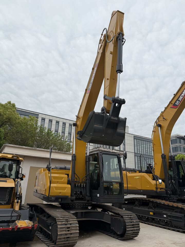 2026 XCMG XE200GA Crawler Excavator