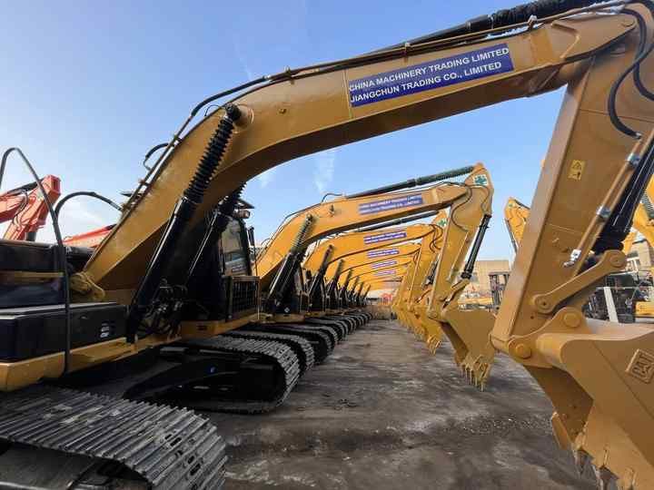 2024 Caterpillar 320D2 Crawler Excavator