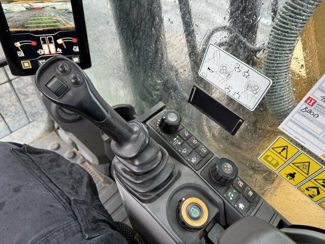 2019 Caterpillar 320 Crawler Excavator