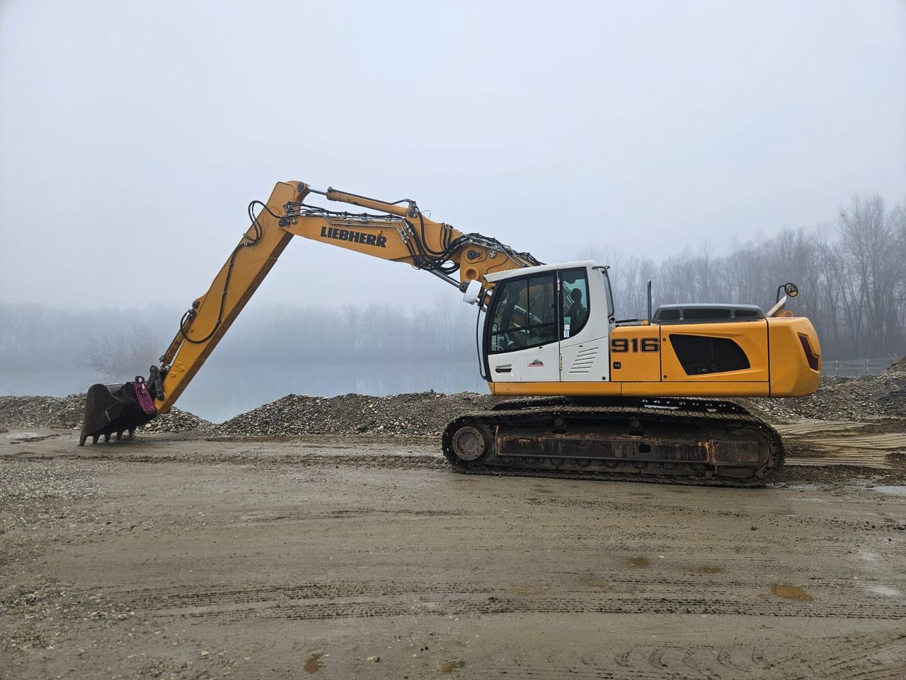 2010 Liebherr R916 LC LITRONIC Crawler Excavator