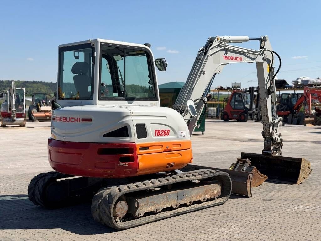 2017 Takeuchi TB260 Mini Excavator