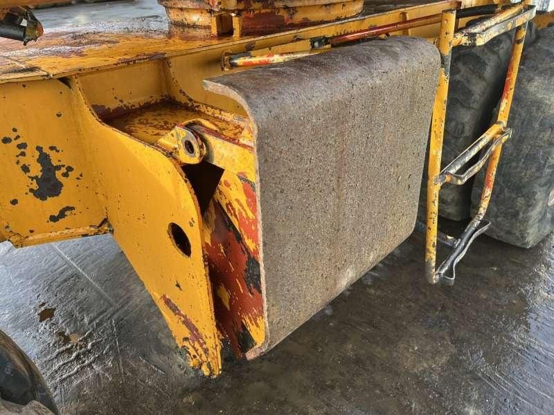 1982 Poclain P60 Wheel Excavator