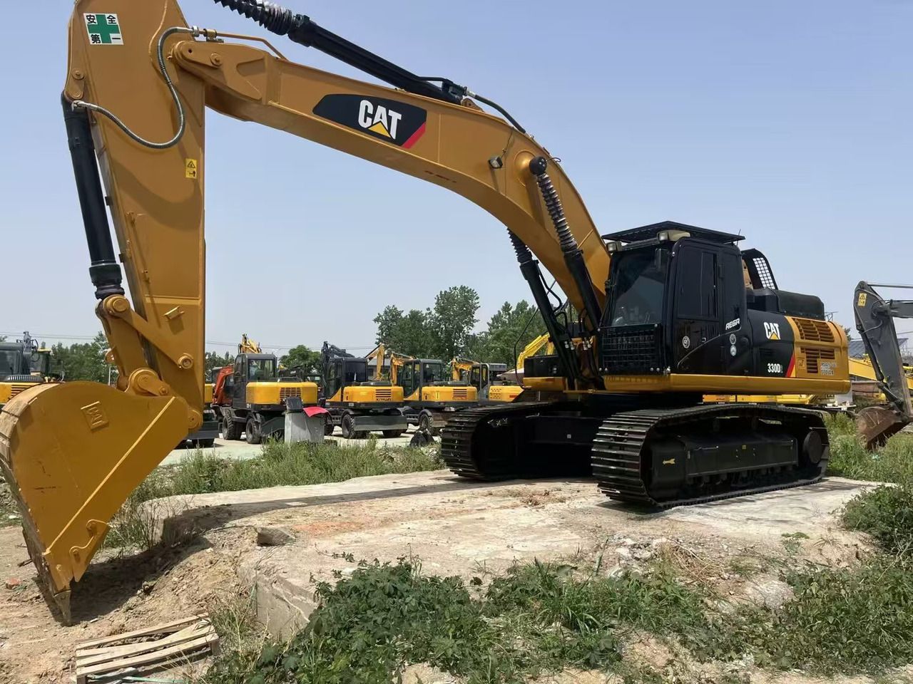 2022 Caterpillar 330D Crawler Excavator