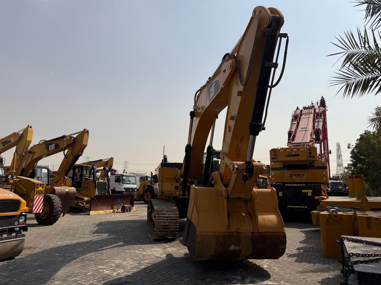 2011 Caterpillar 345D Crawler Excavator