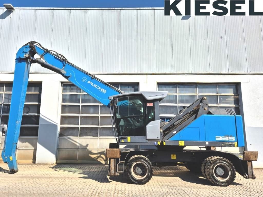 2017 Fuchs MHL335 F Material Handler