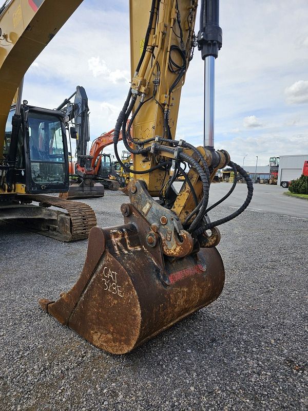 2015 Caterpillar 323EL Crawler Excavator