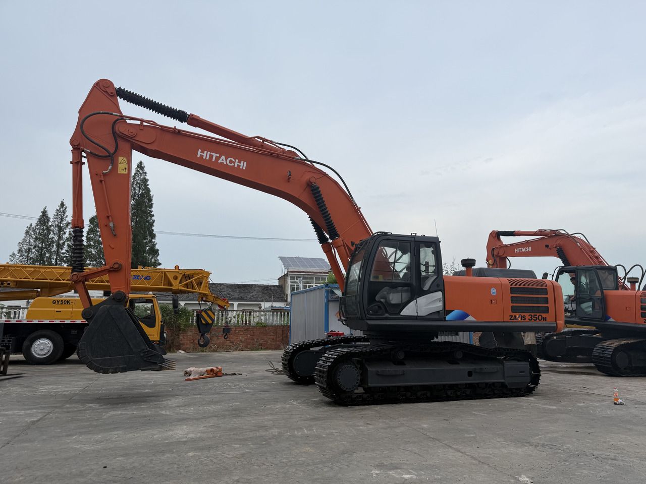 Hitachi 350-5G Crawler Excavator