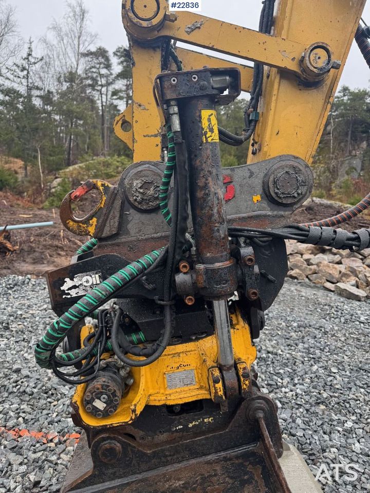 2017 Caterpillar 313FL Crawler Excavator