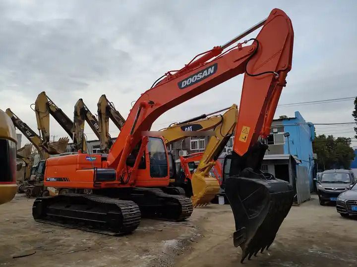 2020 Doosan DX225LC Crawler Excavator