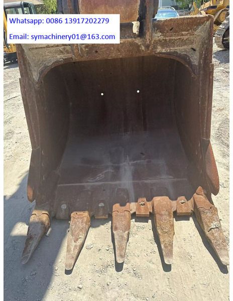 2022 Doosan DX520 Crawler Excavator