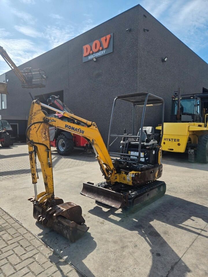 2016 Komatsu PC16R Mini Excavator