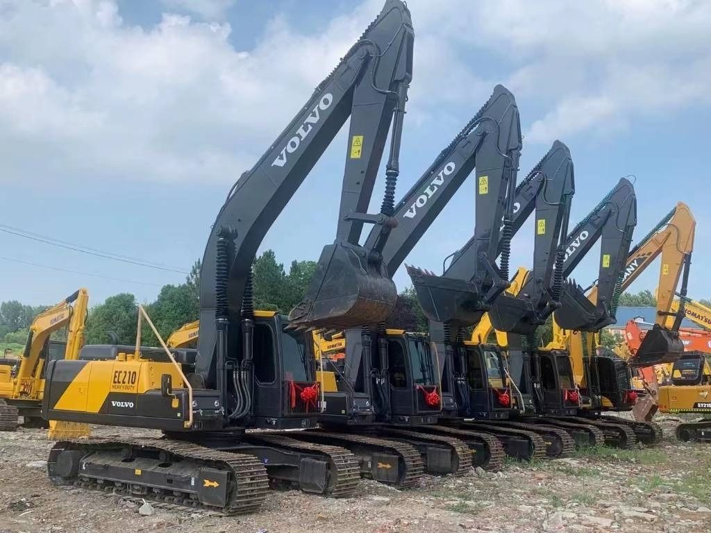 2024 Volvo EC210D Crawler Excavator